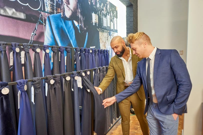 The showroom model: will brick and mortar stores carry inventory in the future? The showroom model: will brick and mortar stores carry inventory in the future?